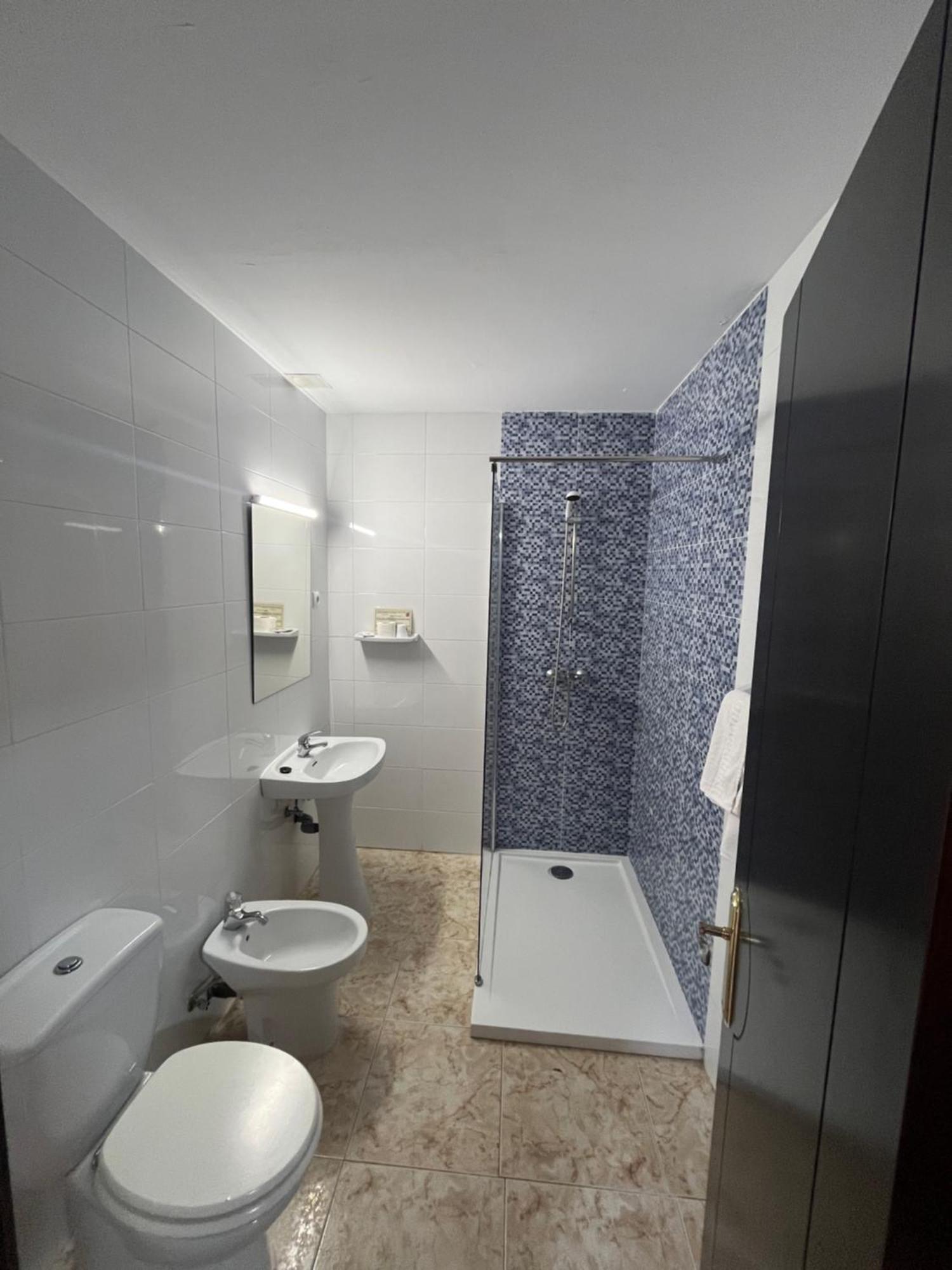 Hotel La Barca 莱佩 外观 照片
